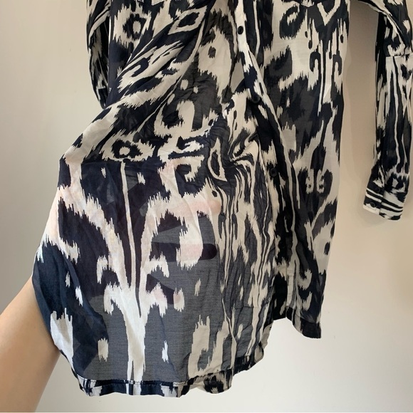 Athleta Ikat Bloom Kaftan Swim Cover Up
Blue White shirt Dress - Picture 6 of 12
